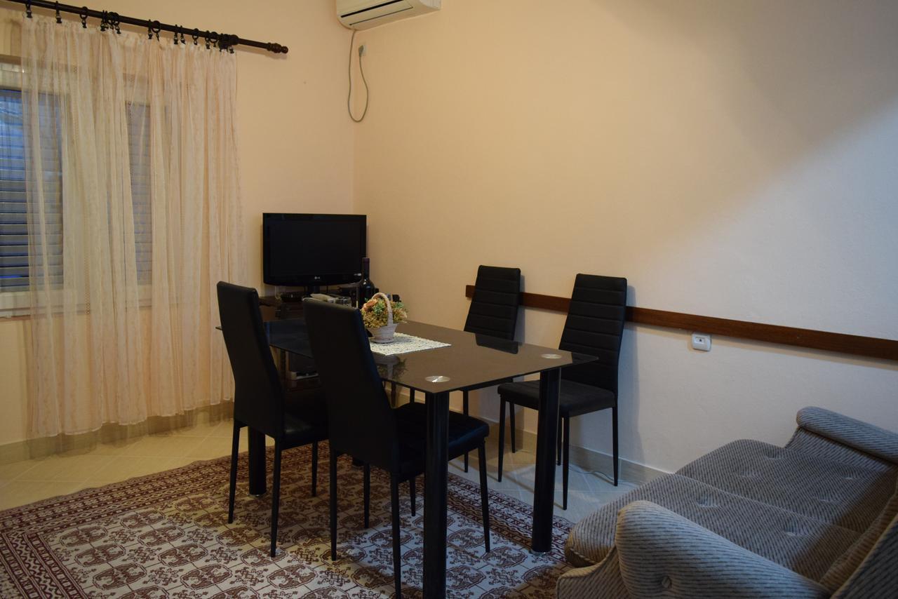 Apartment S&M Tivat Exterior foto