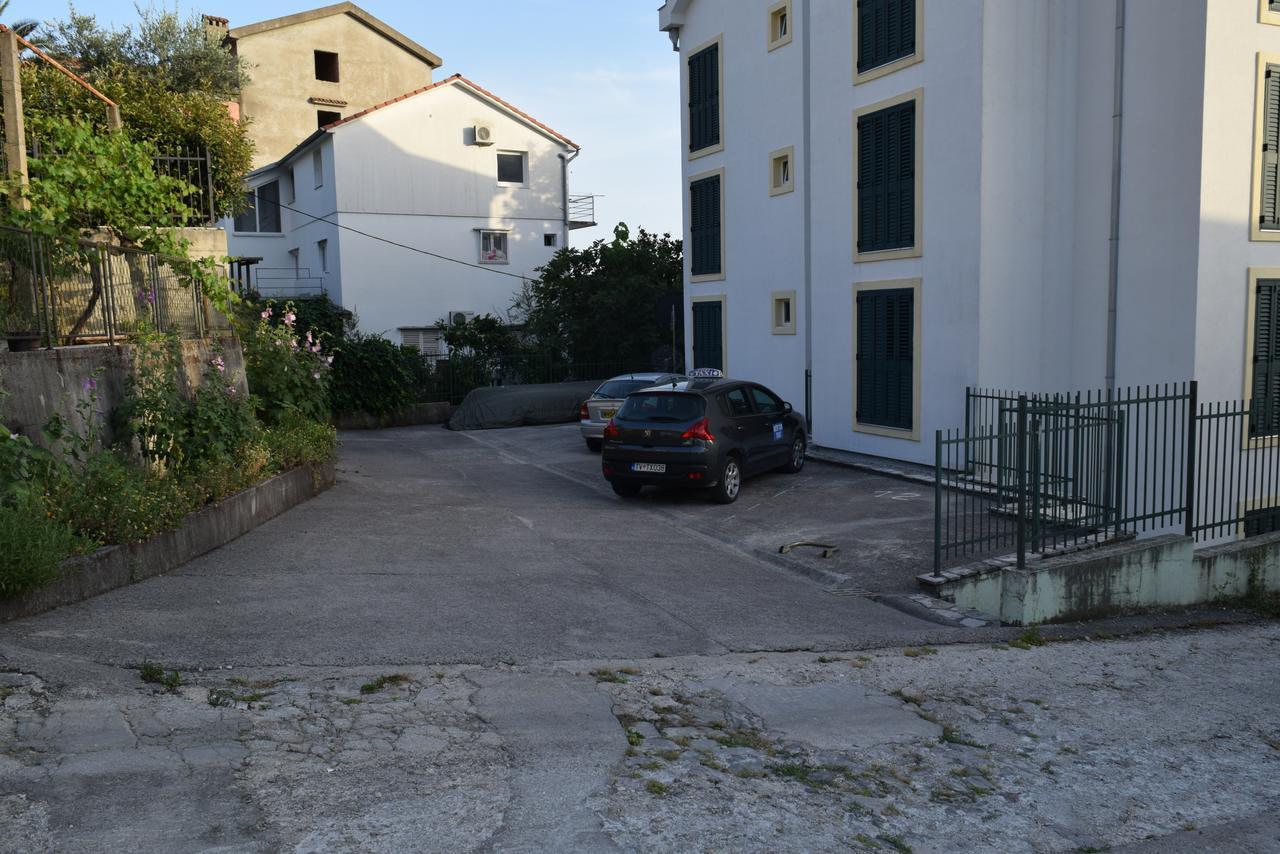 Apartment S&M Tivat Exterior foto
