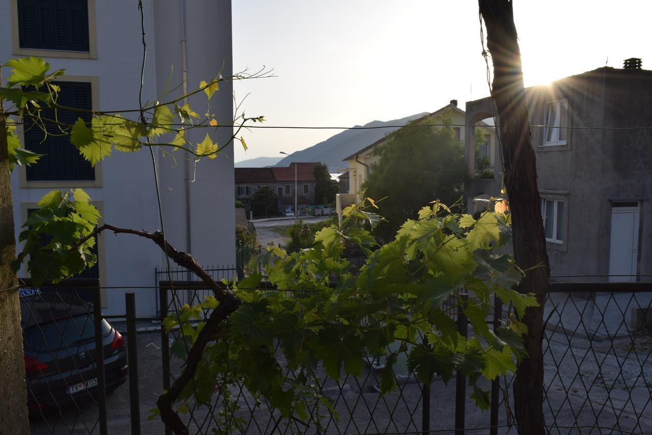 Apartment S&M Tivat Exterior foto